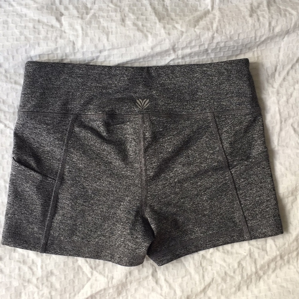 Forever 21 workout shorts spandex small